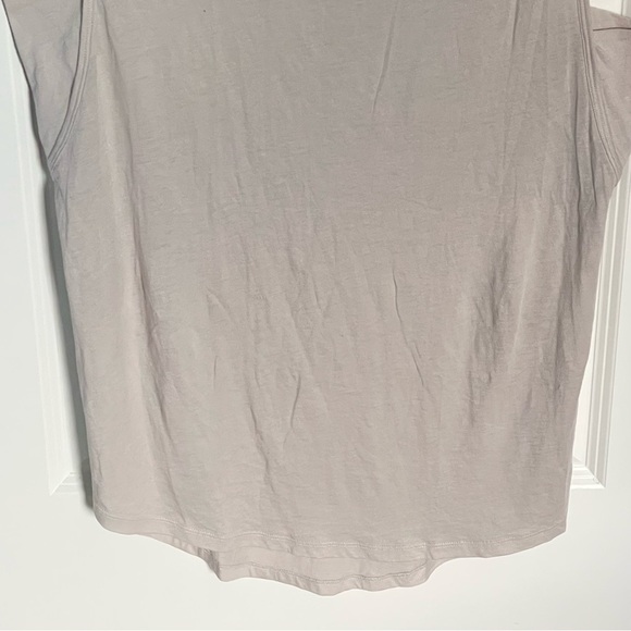 Lunya Gray Restore Sleeveless Pima Cotton Crew Neck Muscle Tee Tank 35887 - Picture 5 of 10